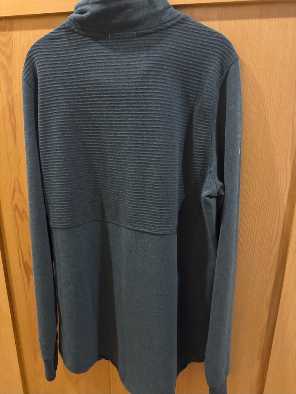 L.L.Bean Textured Ribbed Mixed Media Cowl Neck Sweatshirt Large Tall Sage Green - Picture 3 of 3
